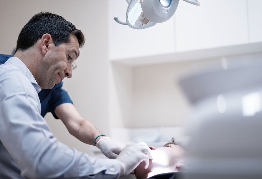 odontologiÌa-general-en-albacete-raga-clinica-dental