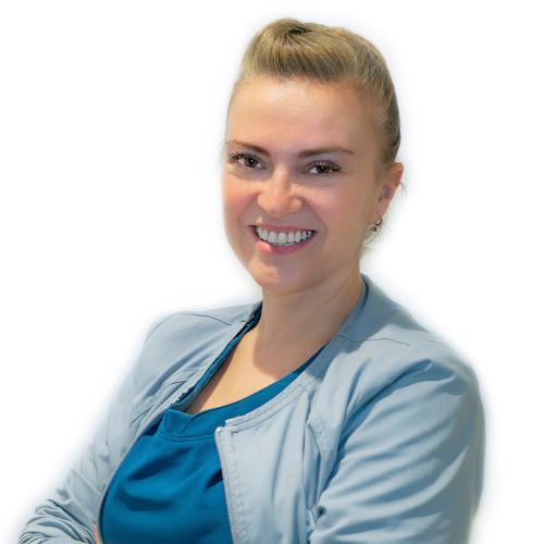 irene-gil-higienista-implantes-raga-albacete